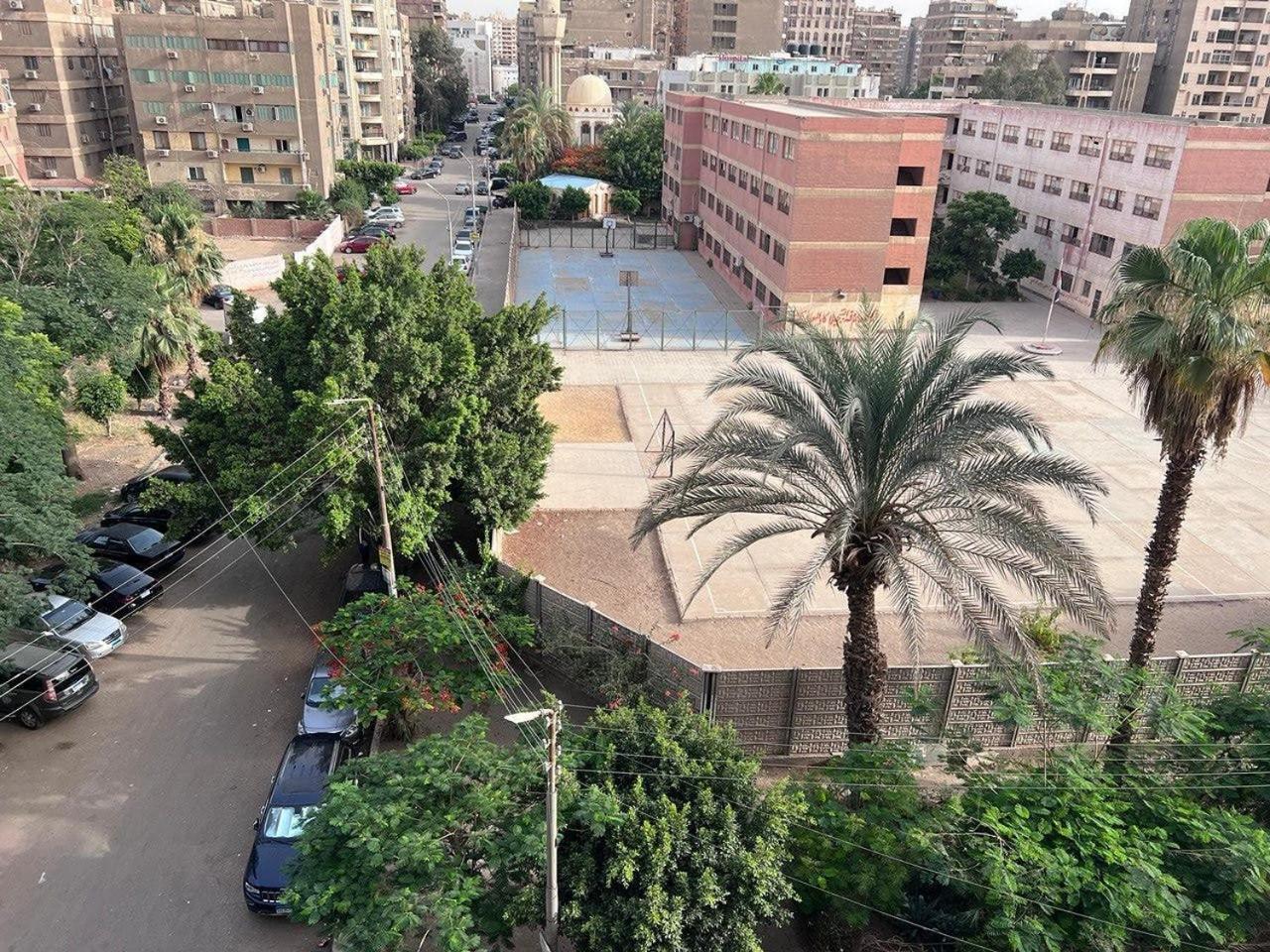 Boho Chic Retreat In The Midst Of Cairo City Life Exterior photo